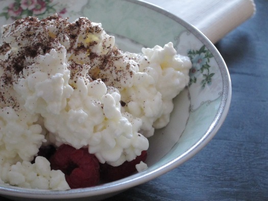 raspberries and cottage cheese